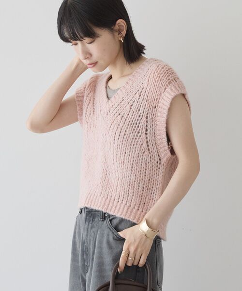 AMERICAN HOLIC（アメリカンホリック）の「【選べる丈】甘編みニットベスト（ベスト・レディース・チャコールグレー/グレイッシュベージュ/サーモンピンク・M/L）」の7枚目の写真