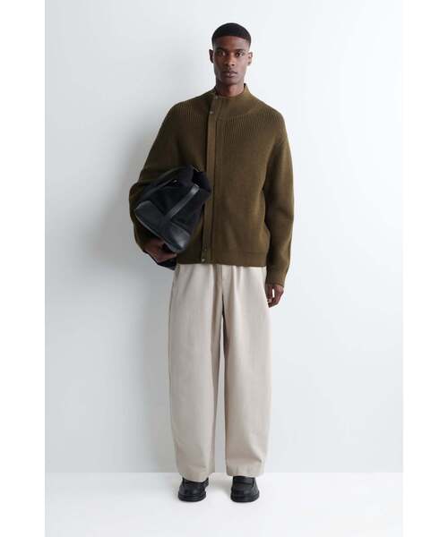 ドローストリングバレルレッグパンツ（その他パンツ）｜COS（コス）の