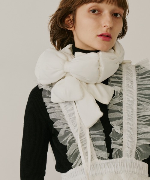 perna ペルナ　ケープマフラー PERNA（ペルナ）の「ケープマフラー（マフラー）」 - WEAR