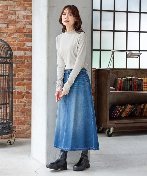 Honeys(ハニーズ)の「袖シャーリングハイネック(Tシャツ/カットソー・レディース・イエロー/ブラック/グレイッシュベージュ/ブルー/オフホワイト・M/L/S/LL)」の15枚目の写真