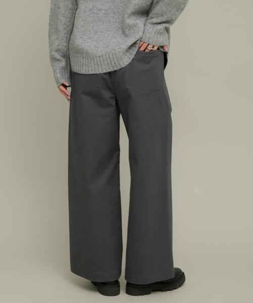 URBAN RESEARCH Sonny Label(アーバンリサーチサニーレーベル)の「コットンベイカーイージーパンツ(その他パンツ・レディース・アイボリー/チャコールグレー/ベージュ系その他・36/38)」の5枚目の写真