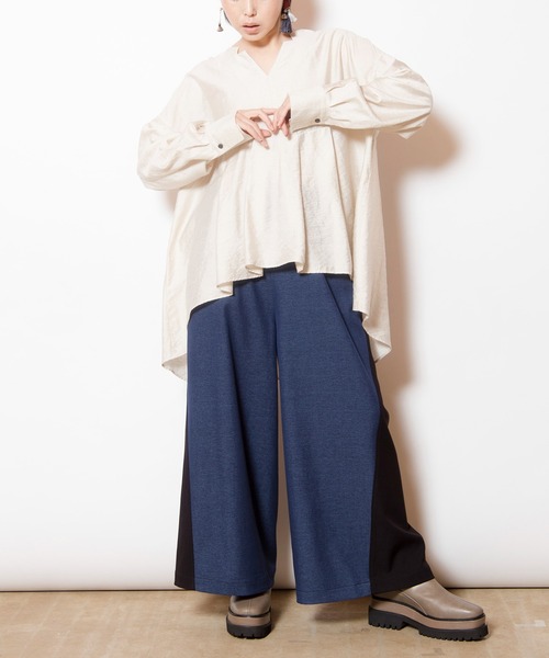 OSMOSIS(オズモーシス)の「バイカラーワイドパンツ(その他パンツ・レディース・ネイビー/ブルー/グレー・ONE SIZE)」の5枚目の写真
