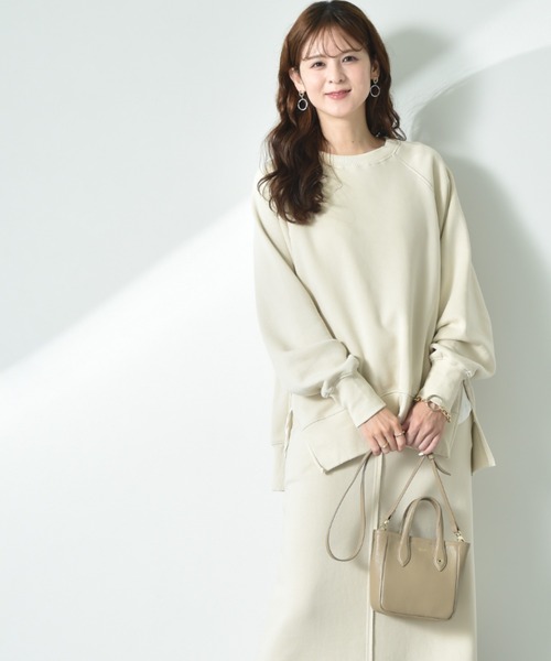 INTERPLANET（インタープラネット）の「【CLOCHE】サイドＺＩＰデザイン裏起毛プルオーバー（スウェット・レディース・アイボリー/イエロー/グレー・FREE）」の5枚目の写真