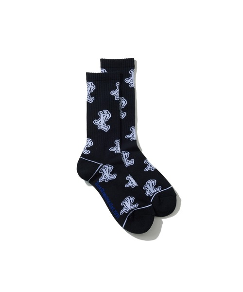 XLARGE(エクストララージ)の「ALLOVER LOGO SOCKS(ソックス/靴下・メンズ・ブルー/ブラック/ホワイト・ONE SIZE)」の4枚目の写真