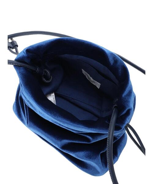 Te chichi TERRASSE(テチチテラス)の「ベロア巾着バッグ《2025autumn catalog item》(ハンドバッグ・レディース・ネイビー/ボルドー・F)」の11枚目の写真