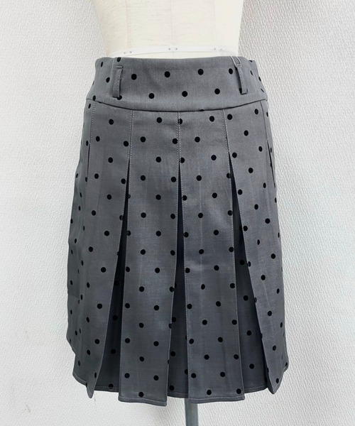 PLEATS PLEASE プリーツ ドット柄 膝丈スカート 3 セール】【秋冬新作】ボックスプリーツドット柄ひざ丈スカート