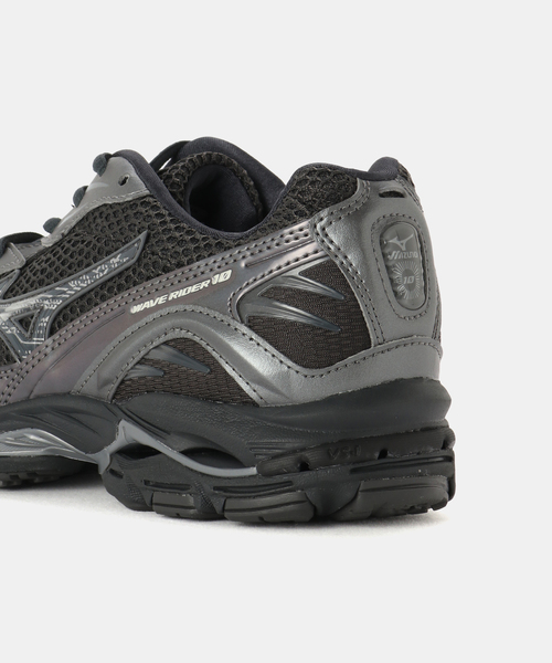 SLOBE IENA（スローブイエナ）の「MIZUNO/ミズノ WAVE RIDER 10 D1GA2431 04/08（その他シューズ・レディース・ホワイト/ブラック・23cm/23.5cm/24cm/24.5cm）」の8枚目の写真