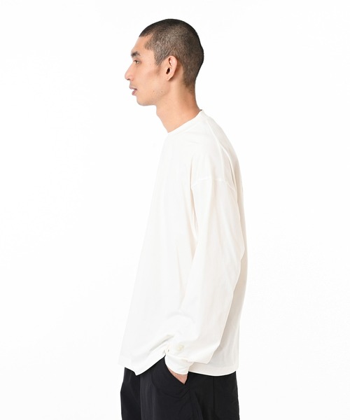 NEW BALANCE(ニューバランス)の「サンシールドTシャツ(Tシャツ/カットソー・メンズ・ダークグレー/オフホワイト・SMALL/MEDIUM/LARGE/X-LARGE)」の3枚目の写真