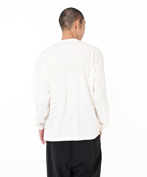 NEW BALANCE(ニューバランス)の「サンシールドTシャツ(Tシャツ/カットソー・メンズ・ダークグレー/オフホワイト・SMALL/MEDIUM/LARGE/X-LARGE)」の4枚目の写真