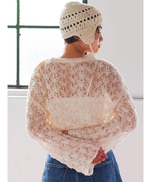 FIKA.(フィーカ)の「Wide sleeve mesh knit pullover(ニット/セーター・レディース・オフホワイト/キャメル・MEDIUM)」の15枚目の写真