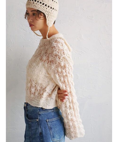 FIKA.(フィーカ)の「Wide sleeve mesh knit pullover(ニット/セーター・レディース・オフホワイト/キャメル・MEDIUM)」の16枚目の写真