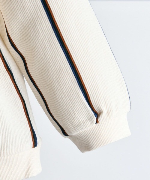moimoln（モイモルン）の「レイTシャツ（Tシャツ/カットソー・キッズ・アイボリー・110cm/90cm/120cm/100cm）」の4枚目の写真