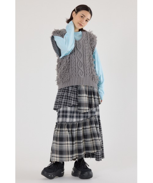 RODEO CROWNS WIDE BOWL（ロデオクラウンズワイドボウル）の「ケーブルニットベスト（ベスト・レディース・グレー/ブラック/アイボリー・FREE）」の17枚目の写真