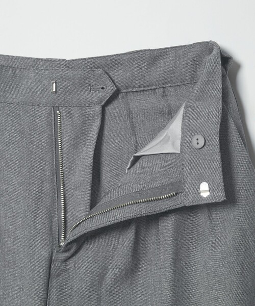BEAUTY&YOUTH UNITED ARROWS(ビューティーアンドユースユナイテッドアローズ)の「【WEB限定】ポリエステル タックワイドパンツ ウォッシャブル(その他パンツ・レディース・ブラウン系/ネイビー/ライトグレー・L/S/M)」の10枚目の写真