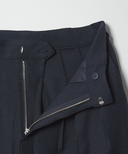 BEAUTY&YOUTH UNITED ARROWS(ビューティーアンドユースユナイテッドアローズ)の「【WEB限定】ポリエステル タックワイドパンツ ウォッシャブル(その他パンツ・レディース・ブラウン系/ネイビー/ライトグレー・L/S/M)」の5枚目の写真