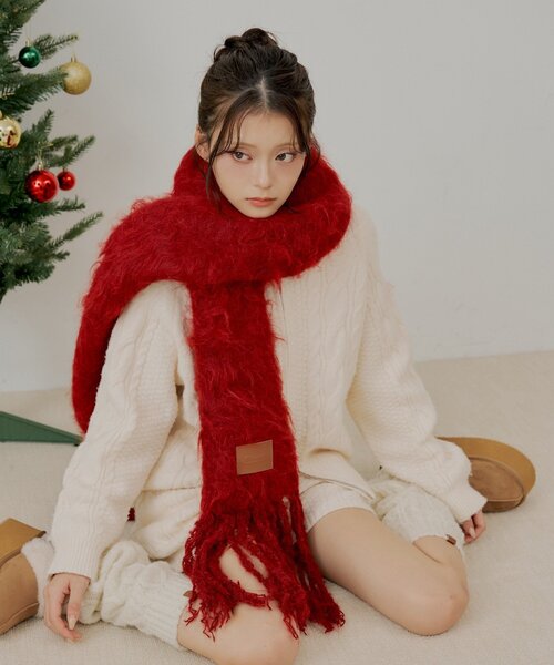 Chico（チコ）の「【5色展開】シャギーフリンジマフラー（マフラー・レディース・アイボリー/グレー/ブラウン/ピンク/レッド・FREE）」の12枚目の写真