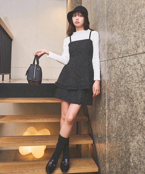 SWINGLE（スウィングル）の「ツイードミニスカート（スカート・レディース・ホワイト系その他6/ブラック系その他5/グレー系その他5・MEDIUM/SMALL）」の2枚目の写真