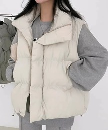 ボリューム中綿ダウンベスト