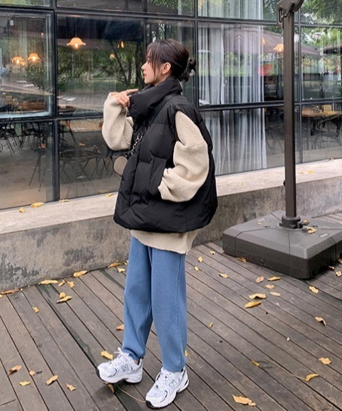 yuue' ( wear )(ユーイ)の「ボリューム中綿ダウンベスト(ダウンベスト・レディース・ブラック/アイボリー・FREE)」の17枚目の写真