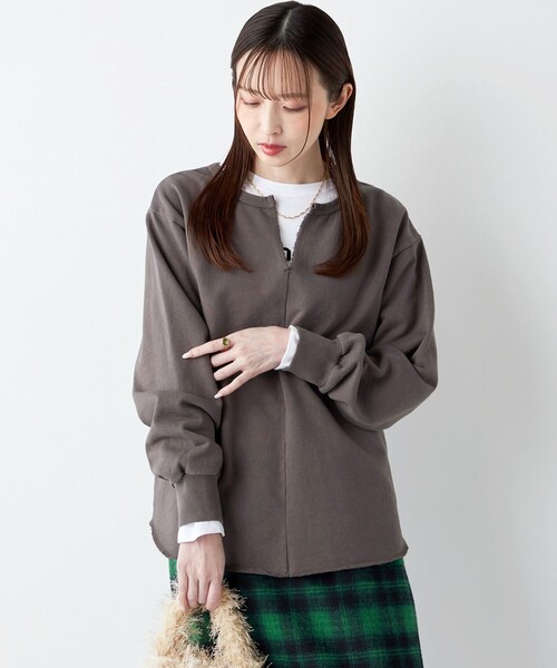 SHIPS Colors(シップス カラーズ)の「SHIPS Colors:〈手洗い可能〉USA 裏毛 スキッパー プルオーバー(Tシャツ/カットソー・レディース・ブラック/ブラウン/オレンジ・ONE SIZE)」の11枚目の写真