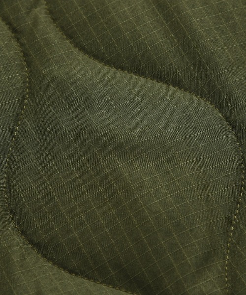 TAION(タイオン)の「TAION/タイオン/MILITARY M65 TYPE DOWN JACKET(ダウンジャケット/コート・メンズ・ダークオリーブ/ブラック・M/L/XL)」の7枚目の写真