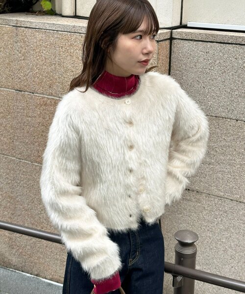 DISCOAT(ディスコート)の「【umm.】ラメフェザヤーンカーディガン(カーディガン/ボレロ・レディース・ネイビー/ベビーピンク/アイボリー・FREE)」の22枚目の写真
