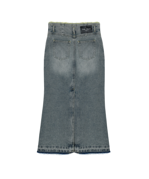 NICK&NICOLE(ニックアンドニコール)の「WASHED FRINGE LONG DENIM SKIRT_BLUE(スカート・レディース・その他・SMALL/MEDIUM/LARGE)」の2枚目の写真