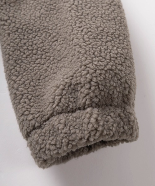 CONVERSE(コンバース)の「【71】【CONVERSE/コンバース】シープボア ワンポイントロゴ 切替 フードジャケット/ボアブルゾン(ブルゾン・レディース・ホワイト/ブラウン/ピンク/ブラック・M/L)」の8枚目の写真