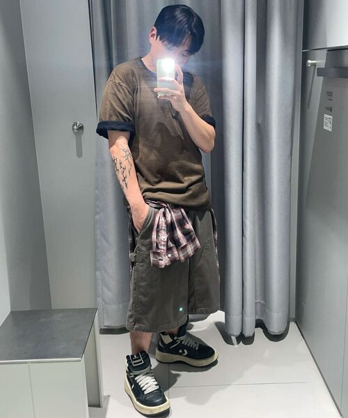 MUSINSA STANDARD（ムシンサスタンダード）の「リラックスドオンブレチェックシャツ[ブラック/レッド]（シャツ/ブラウス・メンズ・その他・SMALL/MEDIUM/LARGE/X-LARGE/XX-LARGE）」の8枚目の写真