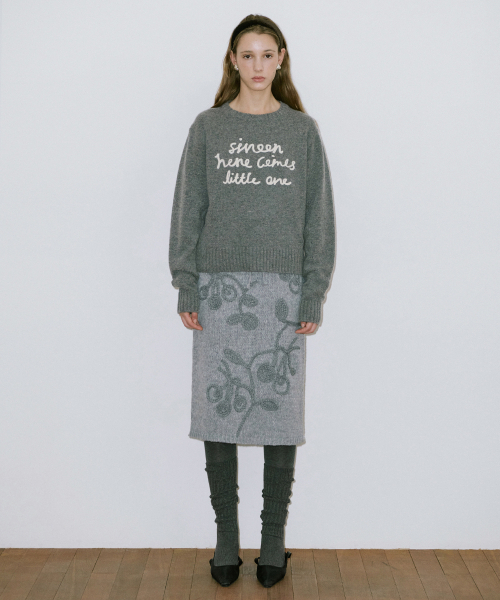 SINOON（シヌーン）の「Lettering Pullover Knit (Melange Grey)（ニット/セーター・レディース・グレー・FREE）」の2枚目の写真