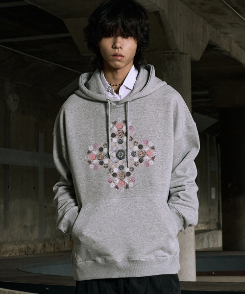 SLOWACID（スローアシッド）の「アンドレキム x スロウエシッド ボタングラフィック フードパーカー [グレー]（パーカー・レディース・その他・LARGE/MEDIUM/SMALL）」の3枚目の写真