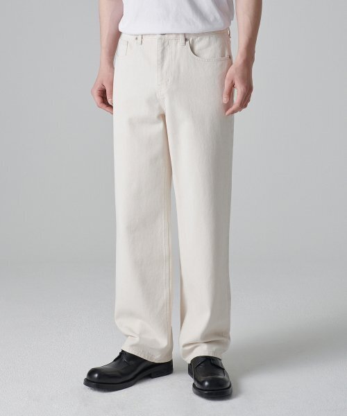 MUSINSA STANDARD（ムシンサスタンダード）の「ルーズストレートデニムパンツ[クリーム]（デニムパンツ・メンズ・その他・40/38/42/36/34/32/30/31/33/26/27/28/29）」の4枚目の写真