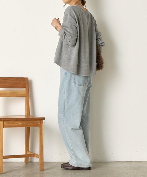 Jena espace merveilleux（ジェナ　エスパスメルヴェイユ）の「ウォーム切替バックタックカットソー（Tシャツ/カットソー・レディース・ネイビー/グレー/ベージュ・FREE）」の5枚目の写真