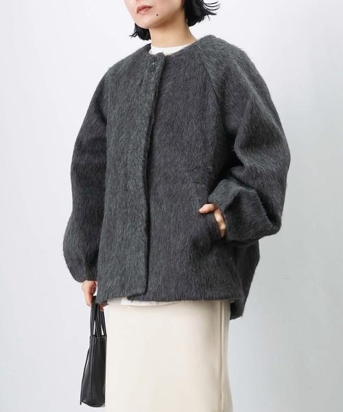 LUCA/LADY LUCK LUCA（ルカ/レディラックルカ）の「LC/LLL バックバルーンコート/ノーカラーシャギーコート（ノーカラーコート・レディース・アイボリー/チャコールグレー・FREE）」の2枚目の写真