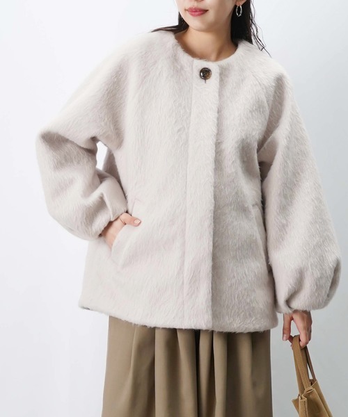 LUCA/LADY LUCK LUCA（ルカ/レディラックルカ）の「LC/LLL バックバルーンコート/ノーカラーシャギーコート（ノーカラーコート・レディース・アイボリー/チャコールグレー・FREE）」の4枚目の写真