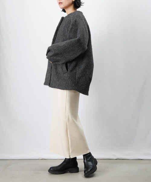 LUCA/LADY LUCK LUCA（ルカ/レディラックルカ）の「LC/LLL バックバルーンコート/ノーカラーシャギーコート（ノーカラーコート・レディース・アイボリー/チャコールグレー・FREE）」の10枚目の写真