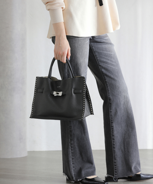 La TOTALITE(ラトータリテ)の「VIOLAd’ORO/ヴィオラドーロ スタッズ トートバッグ(トートバッグ・レディース・ブラック・FREE)」の16枚目の写真