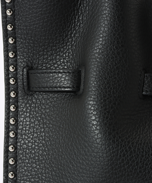 La TOTALITE(ラトータリテ)の「VIOLAd’ORO/ヴィオラドーロ スタッズ トートバッグ(トートバッグ・レディース・ブラック・FREE)」の5枚目の写真