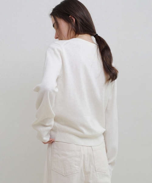 ANDNEEDS(アンドニーズ)の「Mari round cardigan (ivory)(カーディガン/ボレロ・レディース・その他・FREE)」の4枚目の写真