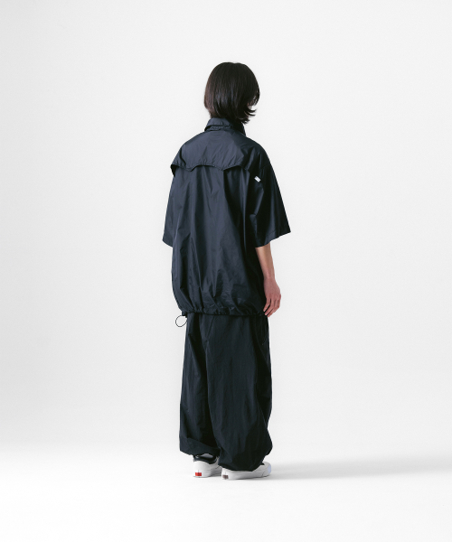 ANGLAN(アングラン)の「Nylon Tuck Belt String Balloon Pants - Black(スウェットパンツ・メンズ・その他・ONE SIZE/1/2)」の7枚目の写真