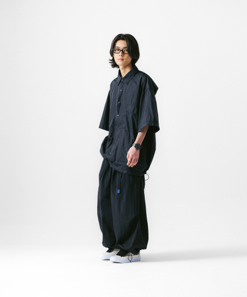 ANGLAN(アングラン)の「Nylon Tuck Belt String Balloon Pants - Black(スウェットパンツ・メンズ・その他・ONE SIZE/1/2)」の8枚目の写真