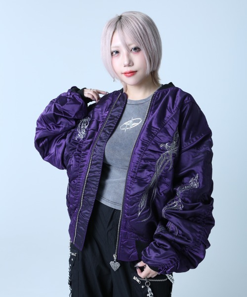 BACKSTAGE PASS(バックステージパス)の「TRIPLE DAGGER MA-1(トリプルダガー MA-1)ダガー刺繍 MA-1(MA-1・メンズ・パープル/ダークグレー/オリーブ/ブラック・FREE)」の17枚目の写真