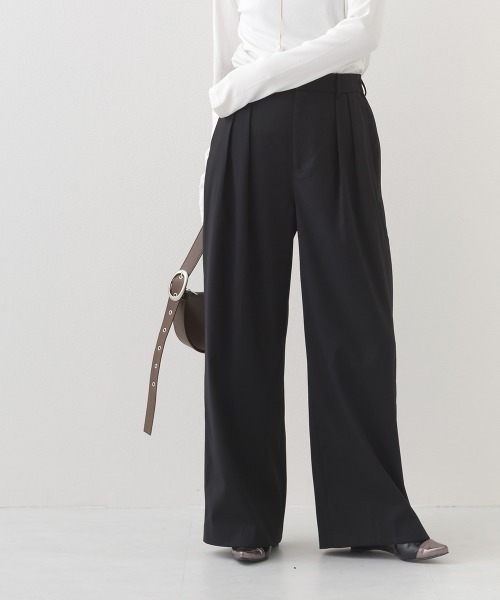 OMNES（オムネス）の「【BEAUTIFUL FRIDAY】ツータックストレートパンツ（スラックス・レディース・ブラック/ベージュ・LARGE/MEDIUM）」の4枚目の写真