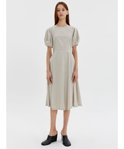 HAVELESS(ハブレス)の「SIGNATURE PUFF DRESS BEIGE(ワンピース・レディース・その他・MEDIUM)」の3枚目の写真