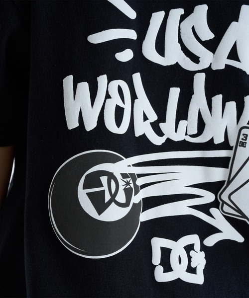 DC（ディーシー）の「DC/ディーシー Tシャツ 26 KD GRAFFITI SS YST261512（Tシャツ/カットソー・キッズ・マルチ/ホワイト/ブラック・140cm/130cm/160cm/150cm/120cm/110cm/100cm）」の9枚目の写真