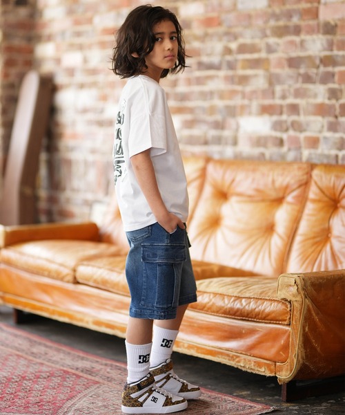 DC（ディーシー）の「DC/ディーシー Tシャツ 26 KD GRAFFITI SS YST261512（Tシャツ/カットソー・キッズ・マルチ/ホワイト/ブラック・140cm/130cm/160cm/150cm/120cm/110cm/100cm）」の13枚目の写真