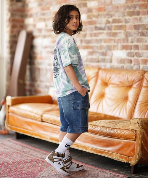 DC（ディーシー）の「DC/ディーシー Tシャツ 26 KD GRAFFITI SS YST261512（Tシャツ/カットソー・キッズ・マルチ/ホワイト/ブラック・140cm/130cm/160cm/150cm/120cm/110cm/100cm）」の17枚目の写真