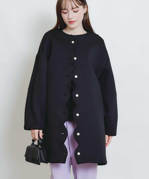 PICCIN PERLA(ピッチンペルラ)の「スカラップボンディングコート(ノーカラーコート・レディース・ブラック/オフホワイト/ライトグレー・M)」の3枚目の写真