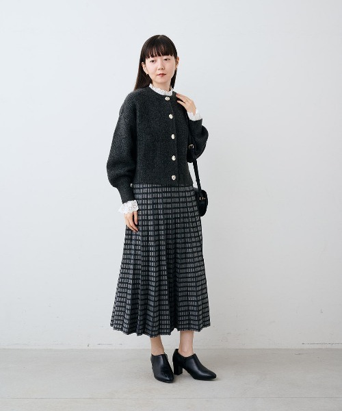 IEDIT（イディット）の「ＩＥＤＩＴ　綿混　衿もと・袖口チラ見せ簡単　スタンドカラーレイヤードトップス（Tシャツ/カットソー・レディース・ホワイト系その他/ホワイト系その他3/ホワイト系その他2・L/M/S/LL/3L）」の6枚目の写真