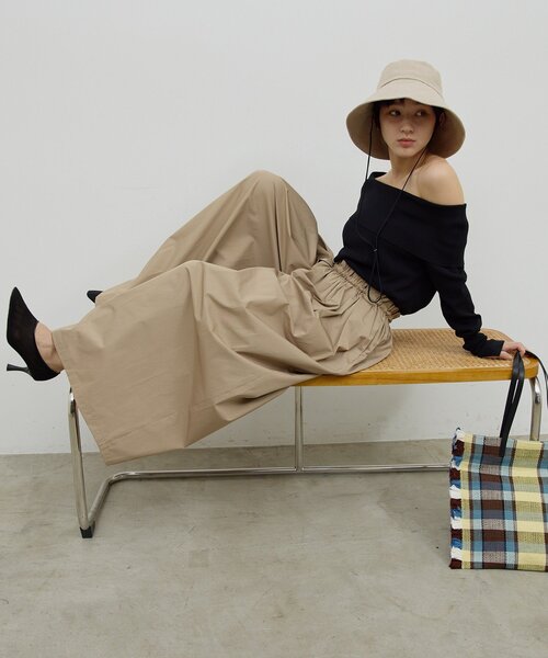 GALLARDAGALANTE（ガリャルダガランテ）の「ギャザーボリュームパンツ（その他パンツ・レディース・ネイビー/ベージュ・FREE）」の13枚目の写真